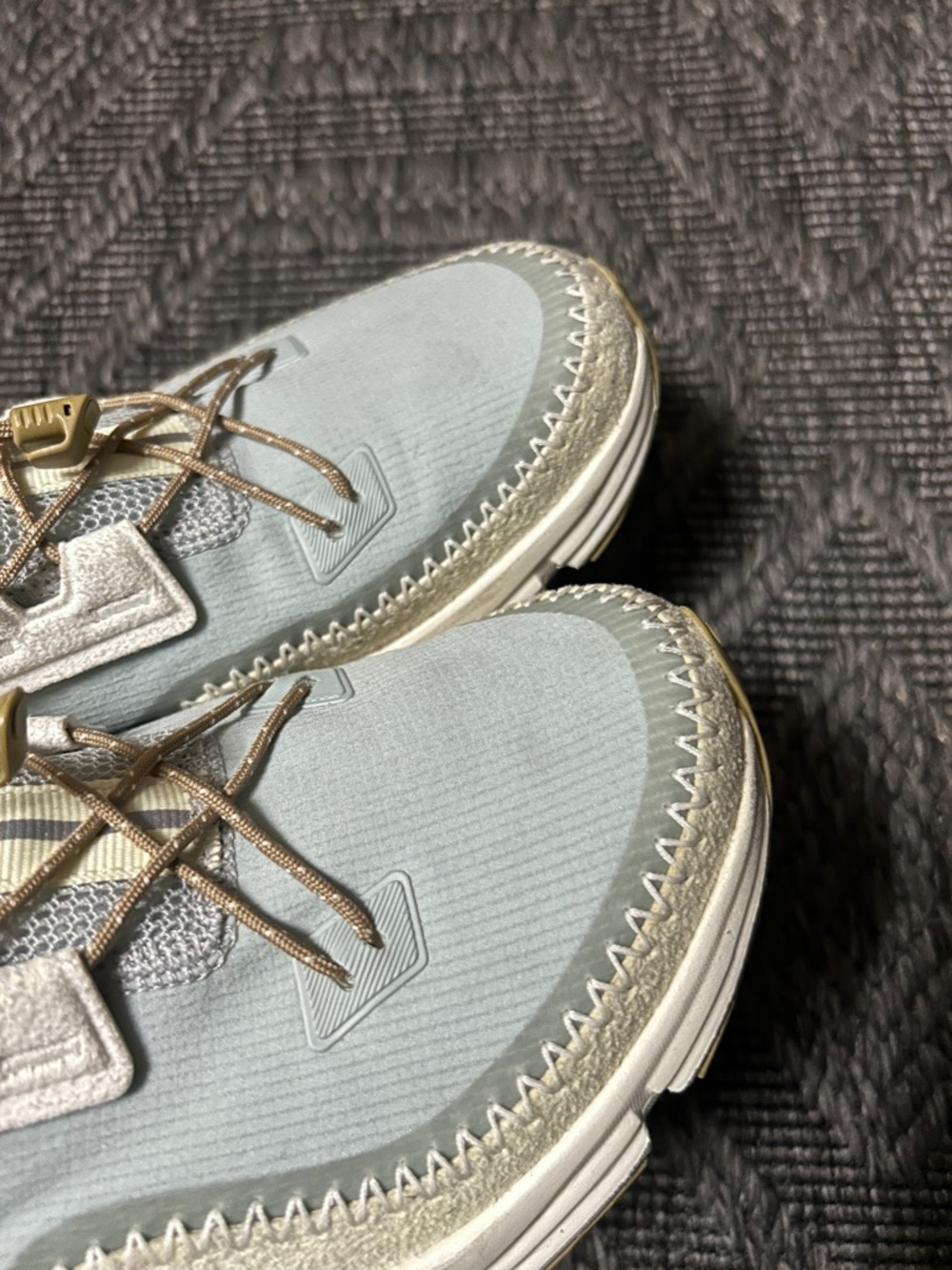 On Cloudaway Sneakers - Picture 3 of 4